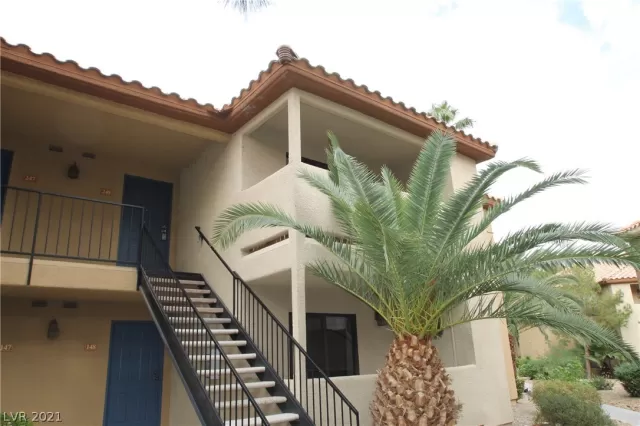 MLS: 2291198 Condo For Sale