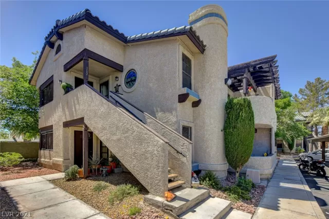 MLS: 2291234 Condo For Sale