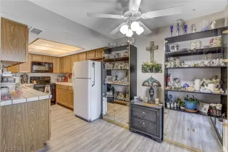 Photo #6: 2291234 Listing