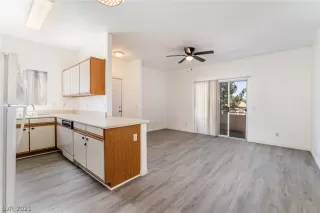 Photo #3: 2291251 Listing