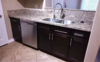 Photo #6: 2291282 Listing 