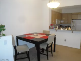 Photo #4: 2291286 Listing