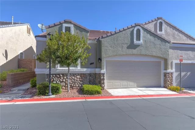 MLS: 2291309 Condo For Sale