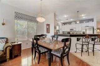 Photo #6: 2291355 Listing 