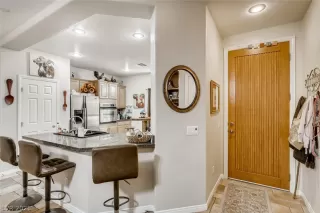 Photo #3: 2291360 Listing