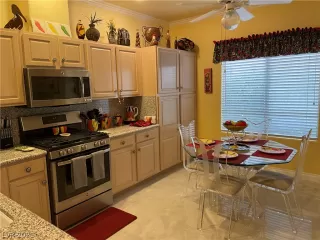 Photo #2: 2291441 Listing 