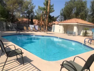 Photo #6: 2291441 Listing 