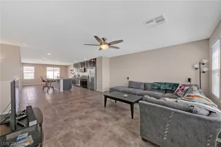 Photo #4: 2291447 Listing 