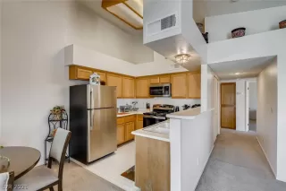 Photo #3: 2291472 Listing