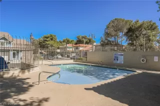 Photo #2: 2291473 Listing 