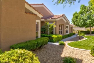 Photo #4: 2291482 Listing 