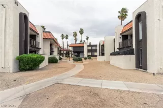 Photo #6: 2291518 Listing