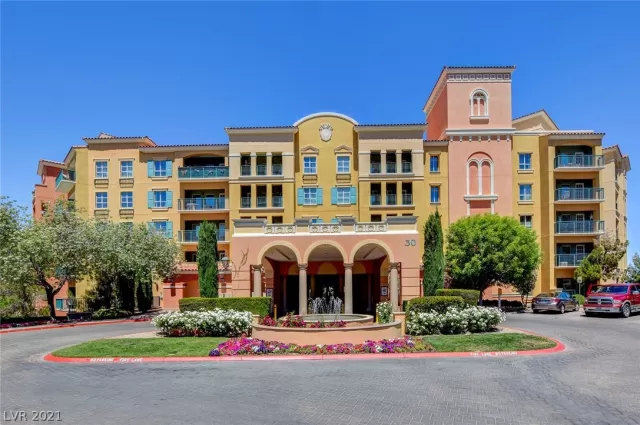 MLS: 2291541 Condo For Sale