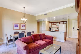 Photo #6: 2291541 Listing