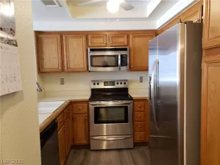 Photo #2: 2291547 Listing