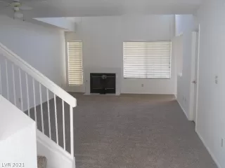 Photo #5: 2291572 Listing 