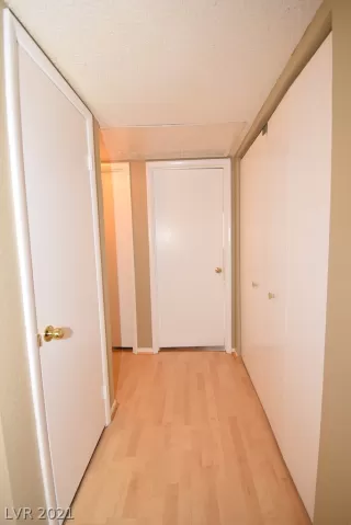 Photo #6: 2291594 Listing 