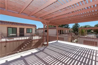 Photo #1: 2291617 Listing