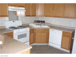 Photo #2: 2291631 Listing 