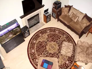 Photo #6: 2291658 Listing