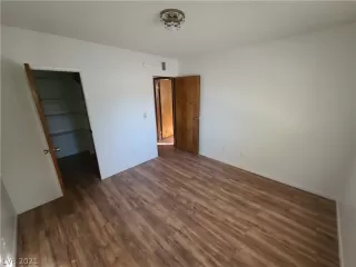 Photo #2: 2291661 Listing 