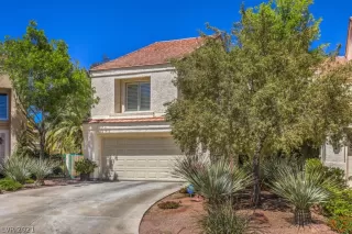 Photo #1: 2291662 Listing