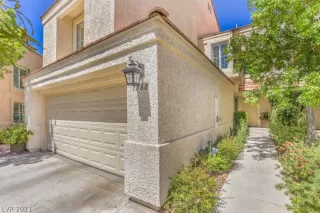 Photo #2: 2291662 Listing