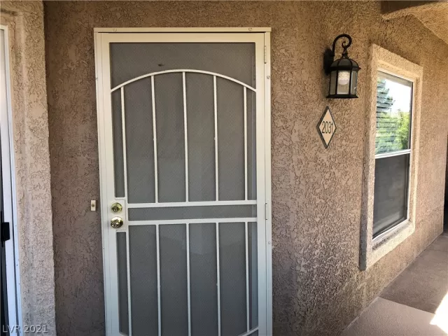 MLS: 2291694 Condo For Sale