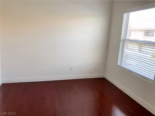 Photo #6: 2291694 Listing 