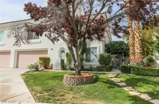 Photo #2: 2291711 Listing