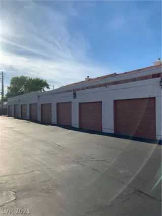 Photo #1: 2291719 Listing 