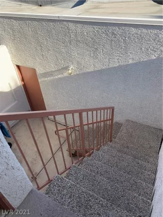 Photo #2: 2291719 Listing 