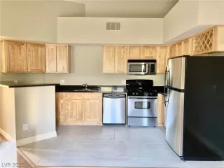 Photo #6: 2291725 Listing 