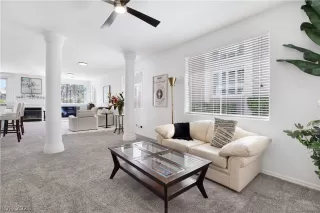 Photo #2: 2291750 Listing 