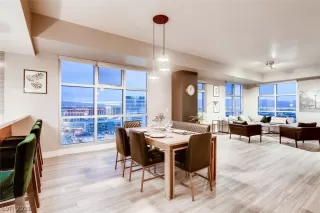 Photo #5: 2291754 Listing