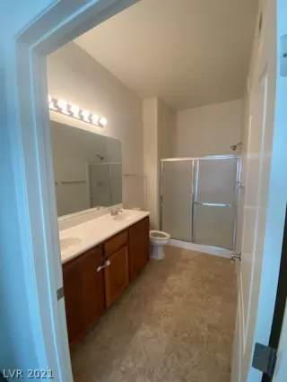 Photo #5: 2291831 Listing