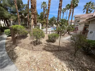 Photo #6: 2291832 Listing