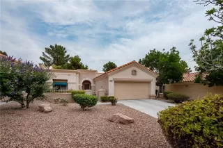 Photo #1: 2291838 Listing