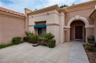 Photo #2: 2291838 Listing