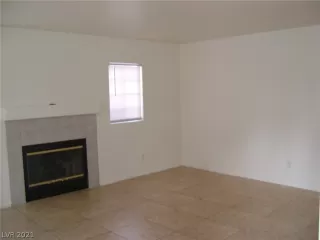 Photo #2: 2291846 Listing 