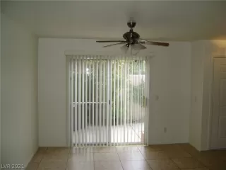Photo #5: 2291846 Listing 