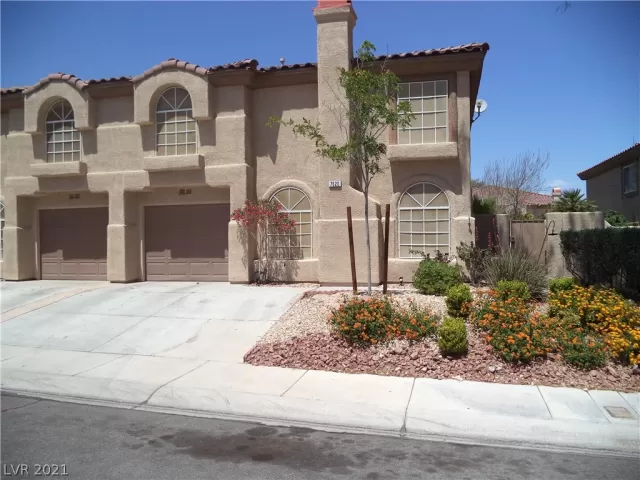 MLS: 2291853 Condo For Sale