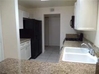 Photo #4: 2291853 Listing 