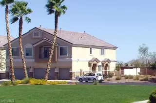 Photo #1: 2291865 Listing