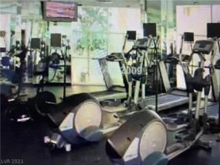 Photo #2: 2291885 Listing 