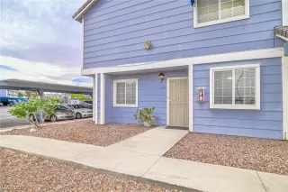 Photo #1: 2291886 Listing