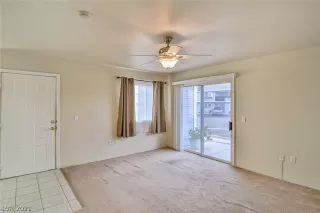 Photo #6: 2291886 Listing