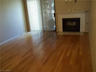 Photo #2: 2291908 Listing 