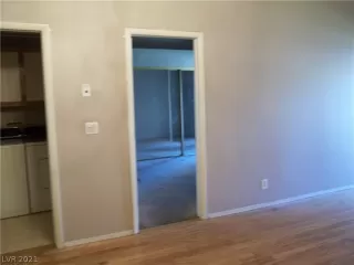 Photo #3: 2291908 Listing 