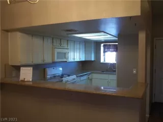 Photo #4: 2291908 Listing 